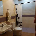 Turistico Casa Laureles * Σεγκόβια