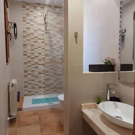 Turistico Casa Laureles * Segovia