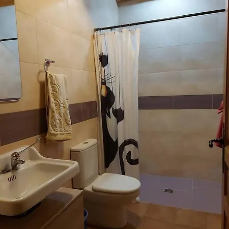 Turístico Casa Laureles * Segovia